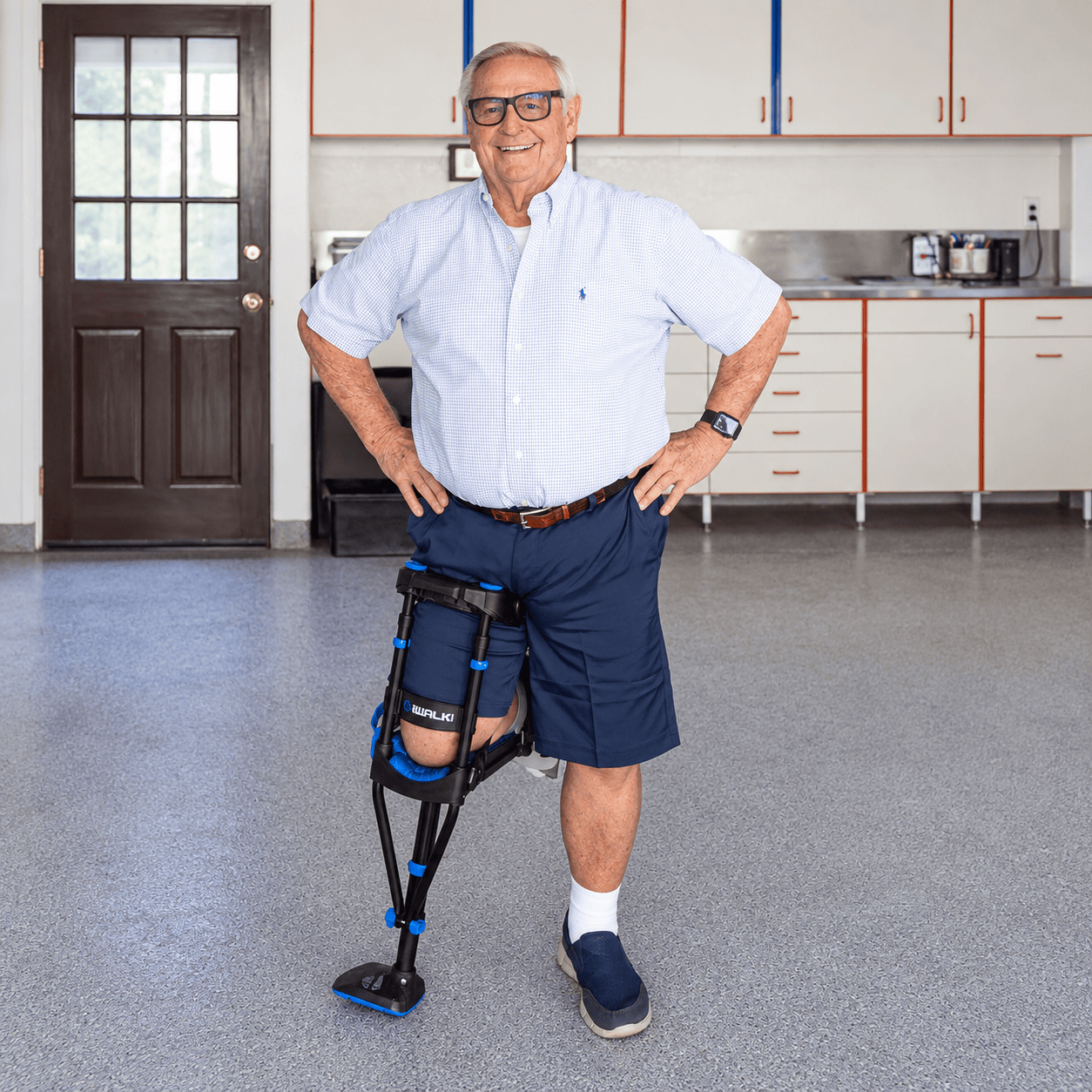 I WALK free 3.0 アイ ウォーク フリー iWalk 3.0 Hands-Free Knee Crutch | Crutch Alternative | ProBrace