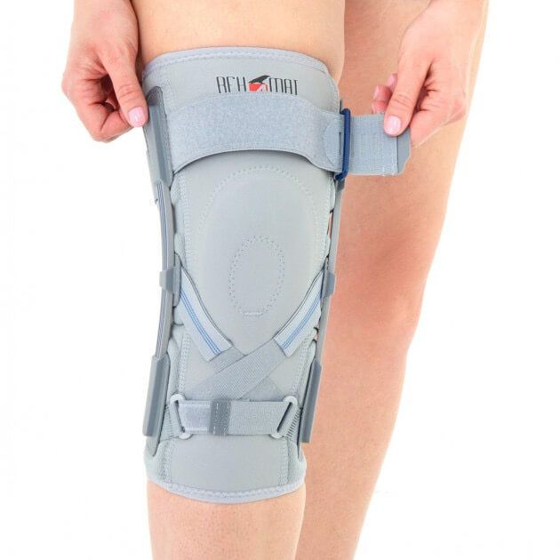 reh4mat kniebrace met bladveer scharnieren probrace.com - 1 tiny